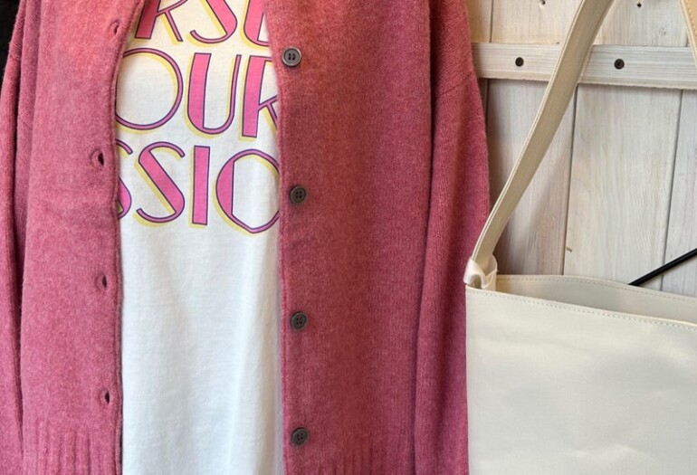 mao made【マオメイド】素敵なニット続々入荷中〜♪