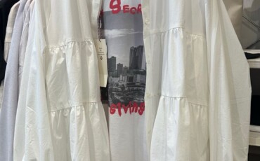 シェードブラウス再入荷しました♪